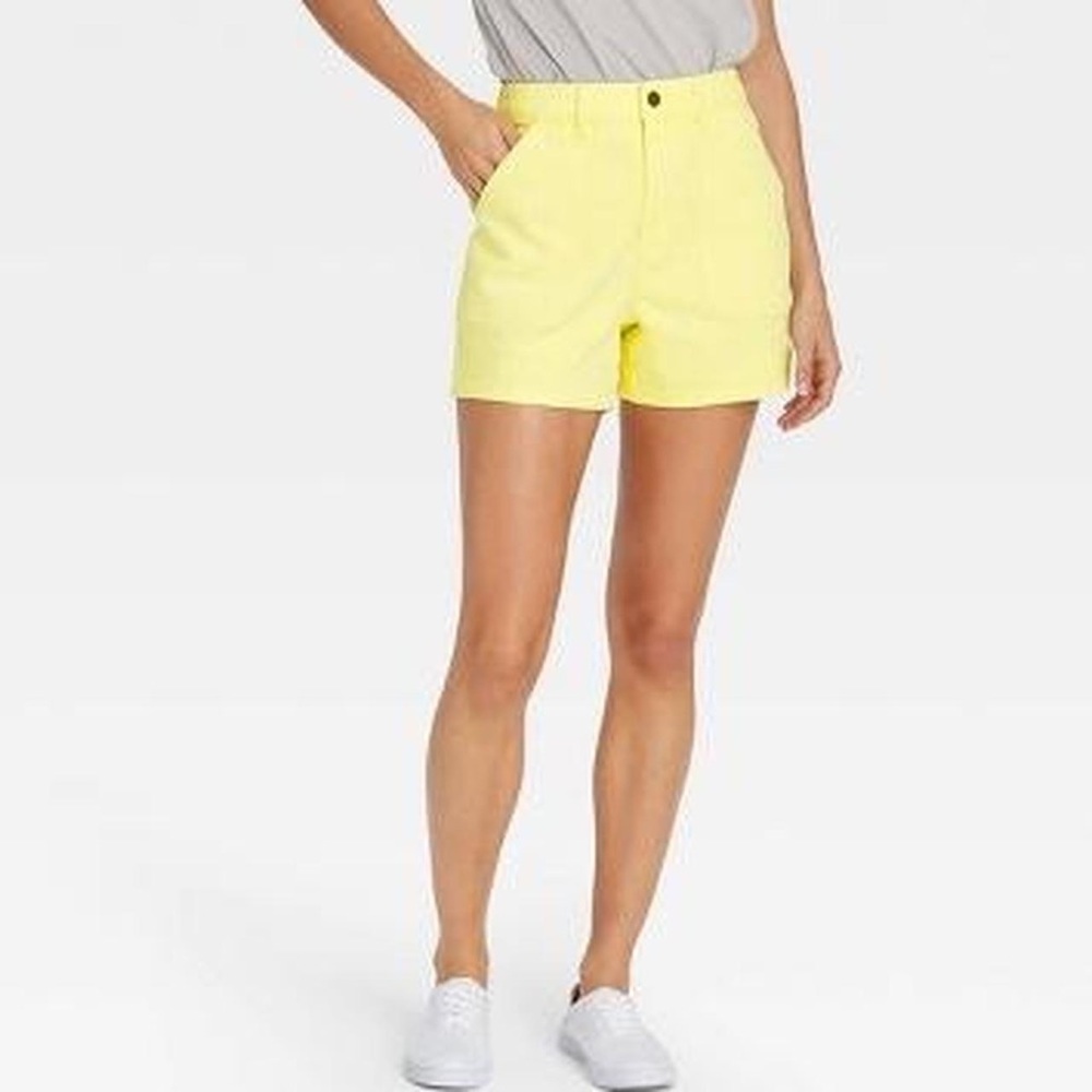 Universal thread yellow shorts